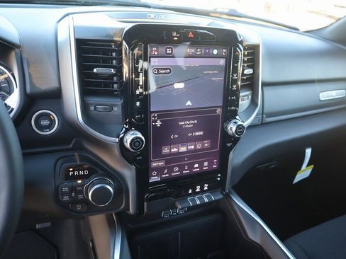 New 2026 RAM 1500 Lone Star AWD/4WD image 5