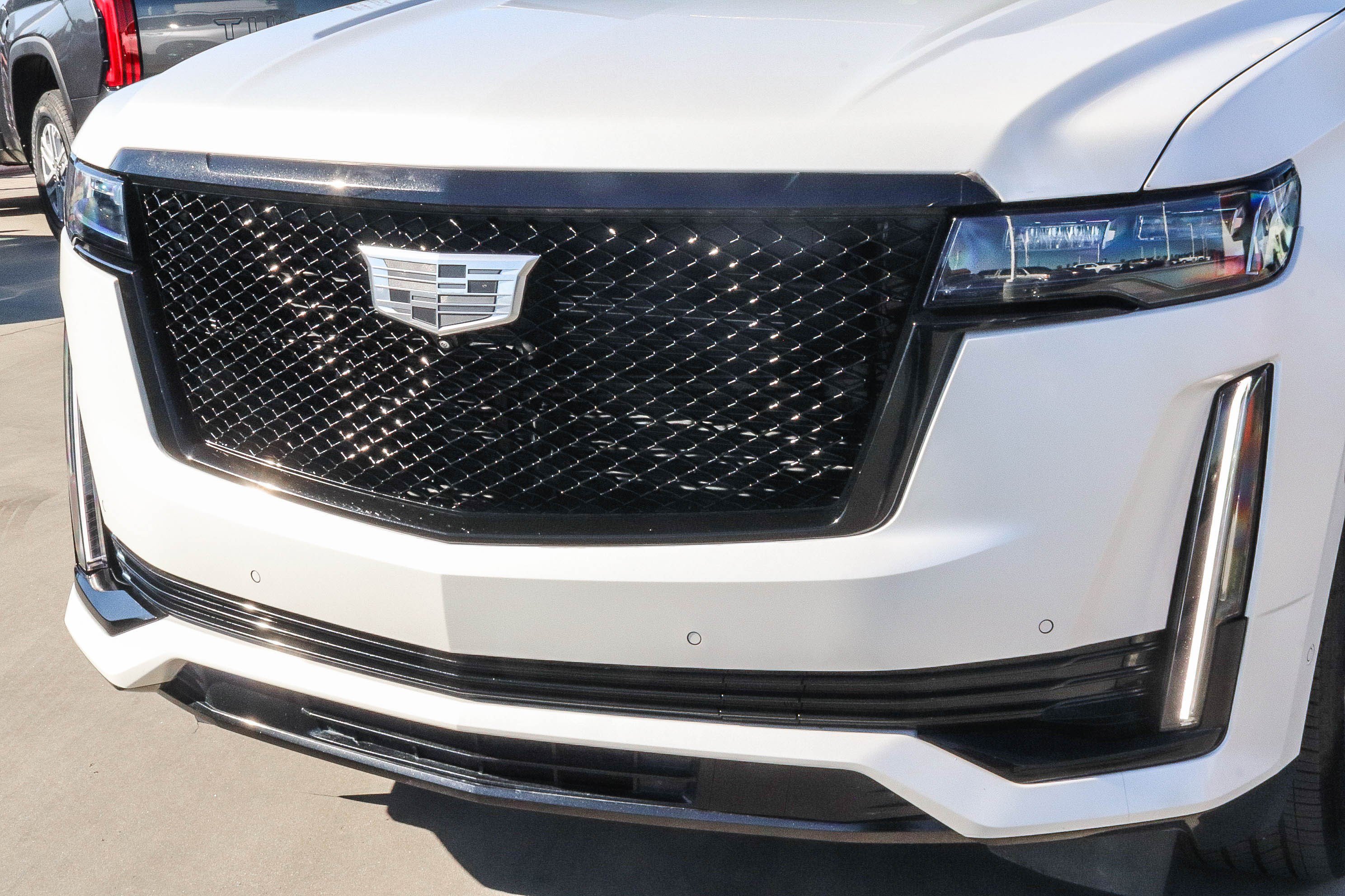 Used 2022 Cadillac Escalade Sport Platinum AWD/4WD image 9