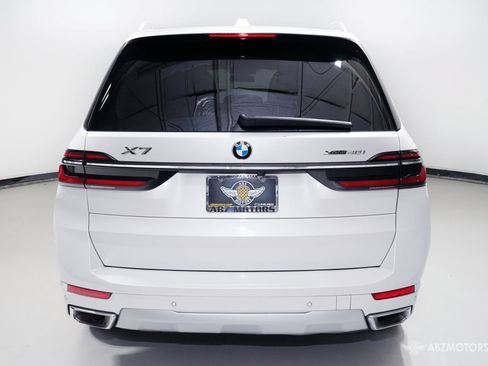 Used 2024 BMW X7 xDrive40i AWD/4WD image 7