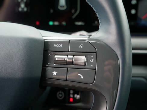 Certified 2024 Kia EV9 GT-Line AWD/4WD image 28