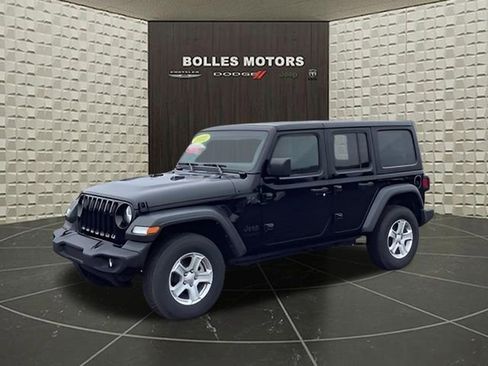 Certified 2022 Jeep Wrangler Unlimited Sport AWD/4WD image 10