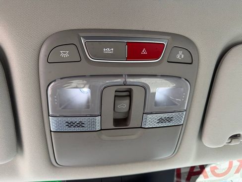 Used 2024 Kia Telluride EX image 24