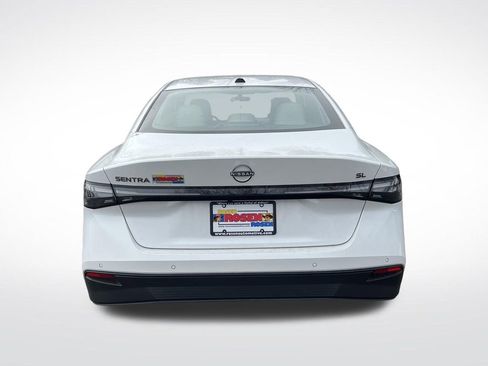 New 2026 Nissan Sentra SL w/ Floor Mat Package FWD image 4