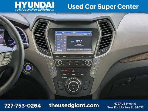 Used 2019 Hyundai Santa Fe XL FWD image 25