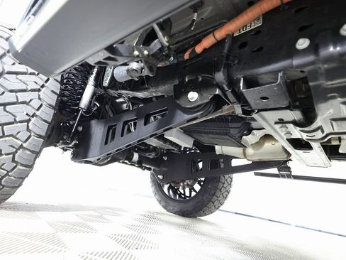 Used 2026 Ford F250 Lariat w/ Tremor Off-Road Package image 47