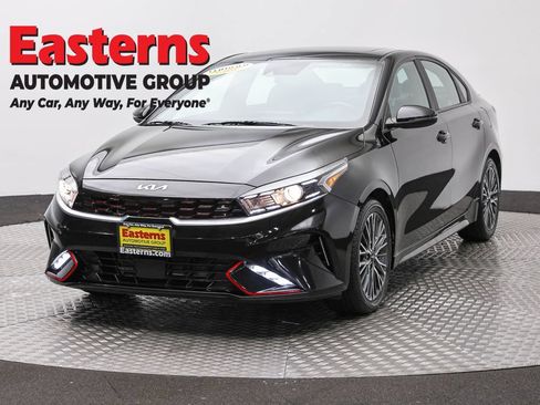 Used 2023 Kia Forte GT-Line w/ GT-Line Premium Package FWD image 1