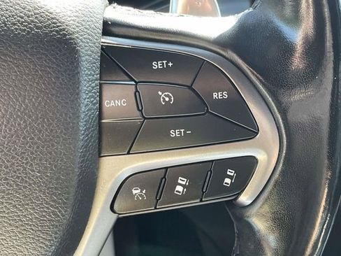 Used 2020 Jeep Grand Cherokee Limited X AWD/4WD image 23
