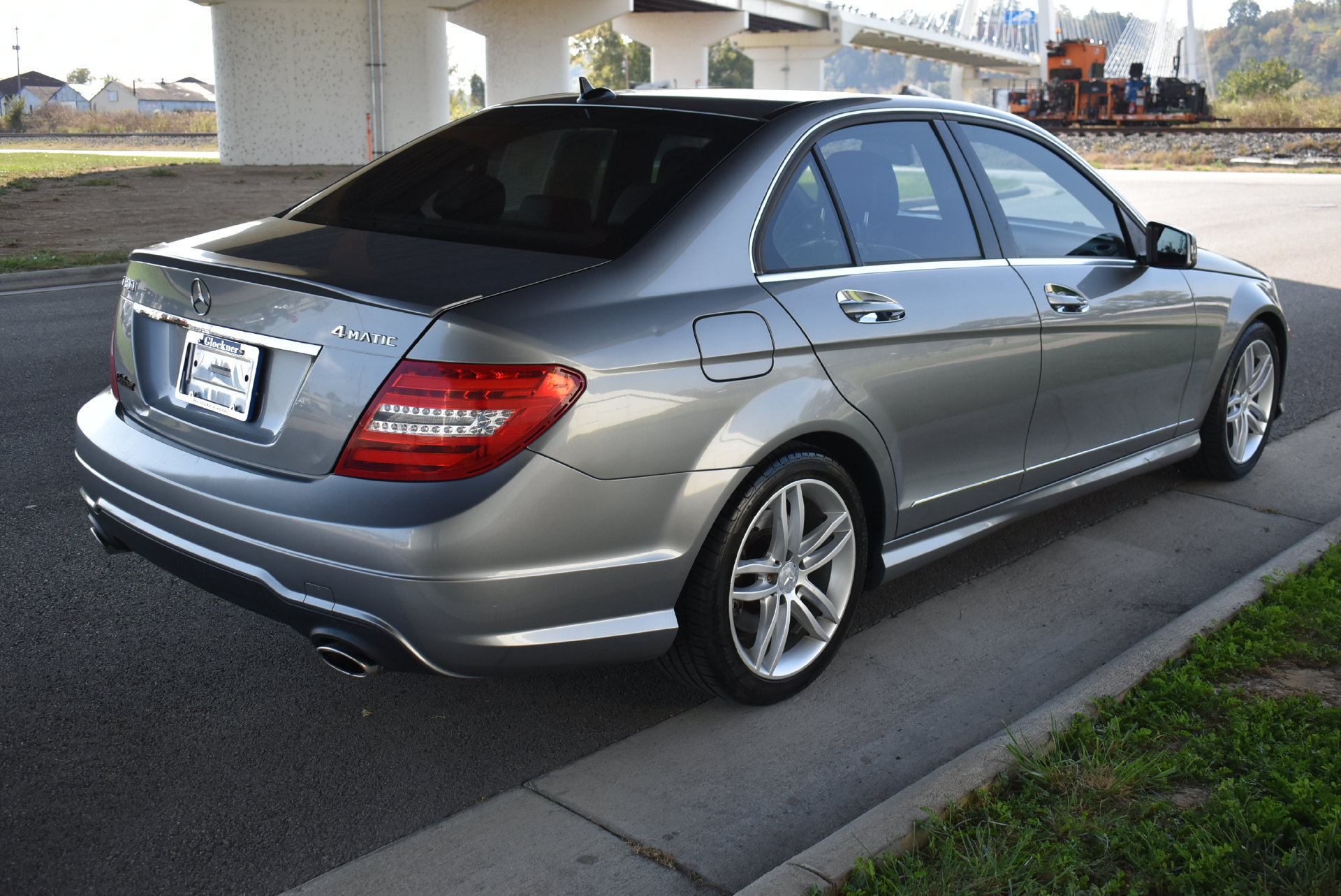 Used 2013 Mercedes-Benz C 300 4MATIC Sedan image 6
