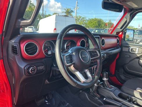 Used 2022 Jeep Gladiator Rubicon w/ LED Lighting Group image 10