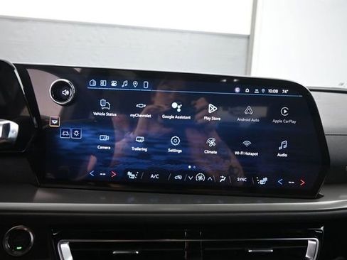 New 2026 Chevrolet Traverse LT w/ Driver Confidence Package FWD image 18
