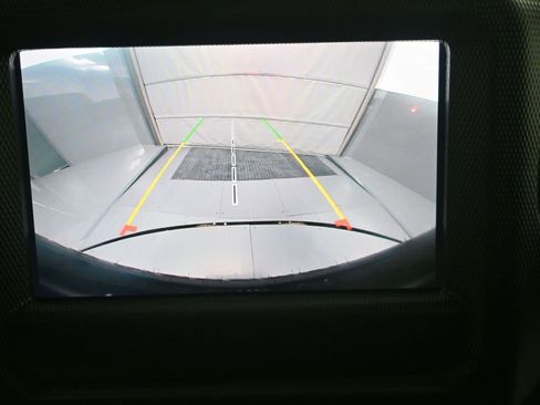 Used 2022 Jeep Wrangler Unlimited Sport image 16