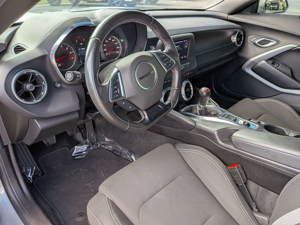 Used 2023 Chevrolet Camaro LT RWD image 33