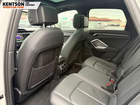Used 2025 Audi Q3 2.0T Premium image 37