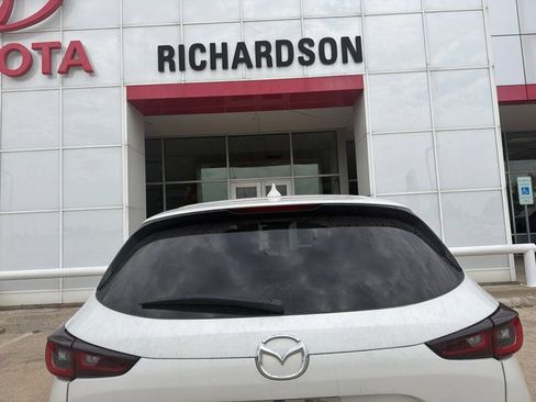 Used 2025 MAZDA CX-5 AWD 2.5 S w/ Premium Plus Pkg image 6