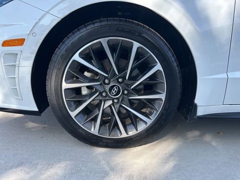Used 2020 Hyundai Sonata Limited image 10