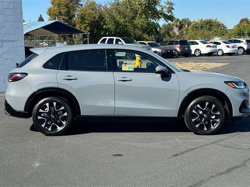 New 2026 Honda HR-V EX-L image 3