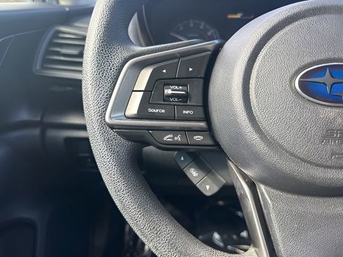 Used 2022 Subaru Crosstrek 2.0i image 13