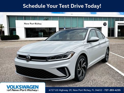 New 2026 Volkswagen Jetta SEL FWD image 1