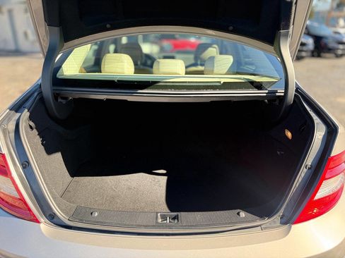 Used 2009 Mercedes-Benz C 300 4MATIC Sedan image 22