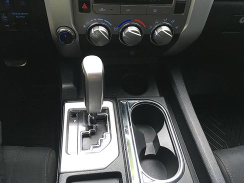 Used 2017 Toyota Tundra SR5 w/ TRD Off Road Package AWD/4WD image 18