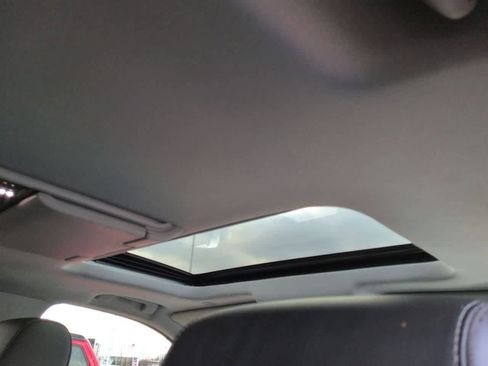 Used 2019 GMC Yukon Denali w/ Denali Ultimate Package image 22