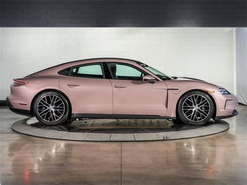 Used 2025 Porsche Taycan RWD image 8