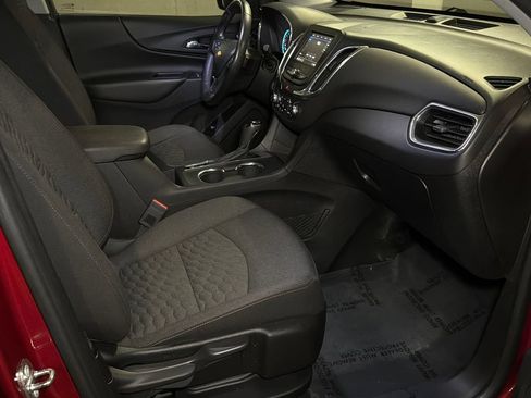 Used 2019 Chevrolet Equinox LT FWD image 12
