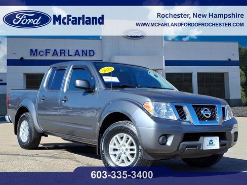 Used 2019 Nissan Frontier SV image 1