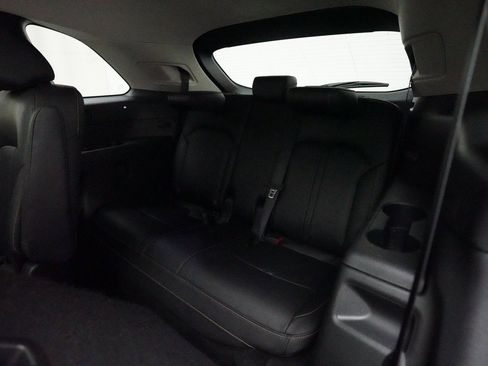 Used 2024 MAZDA CX-90 3.3 Turbo w/ Premium Package image 17