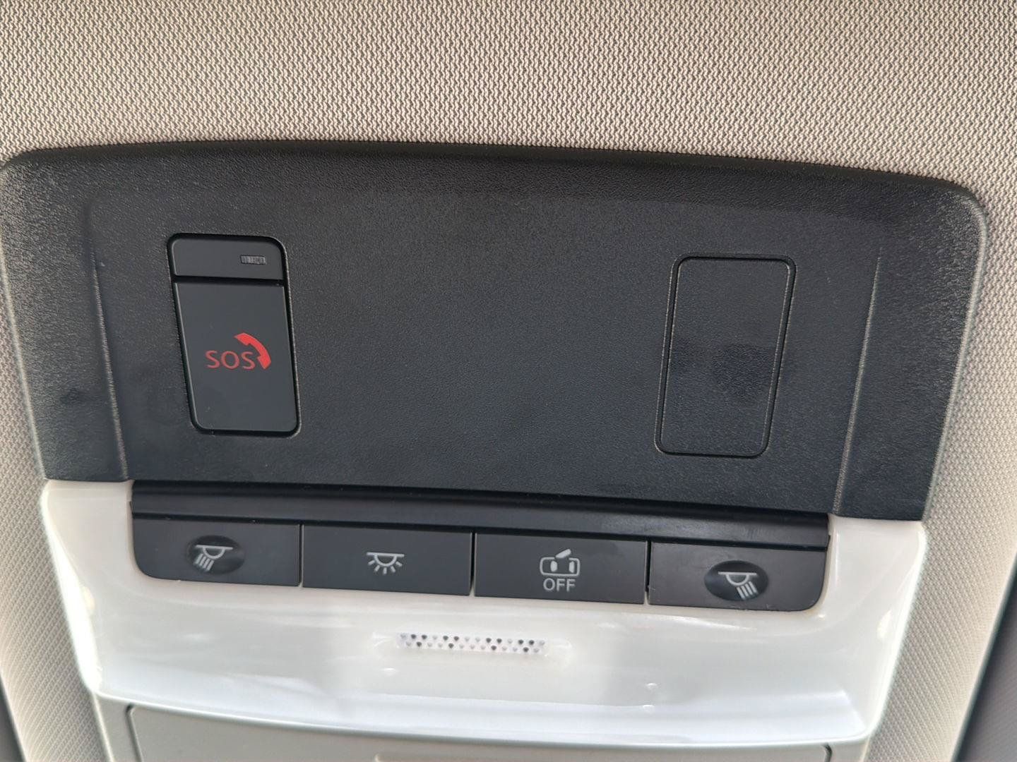 Used 2024 Nissan Rogue SV AWD/4WD image 24