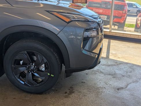 New 2026 Nissan Rogue SV image 31