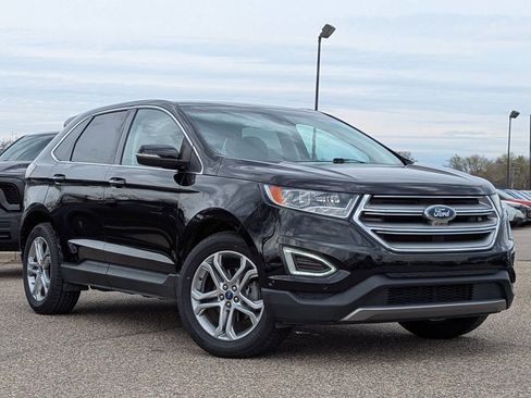 Used 2018 Ford Edge Titanium w/ Equipment Group 302A image 32