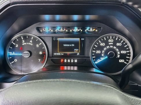 Used 2019 Ford F150 XLT w/ Equipment Group 302A Luxury AWD/4WD image 15