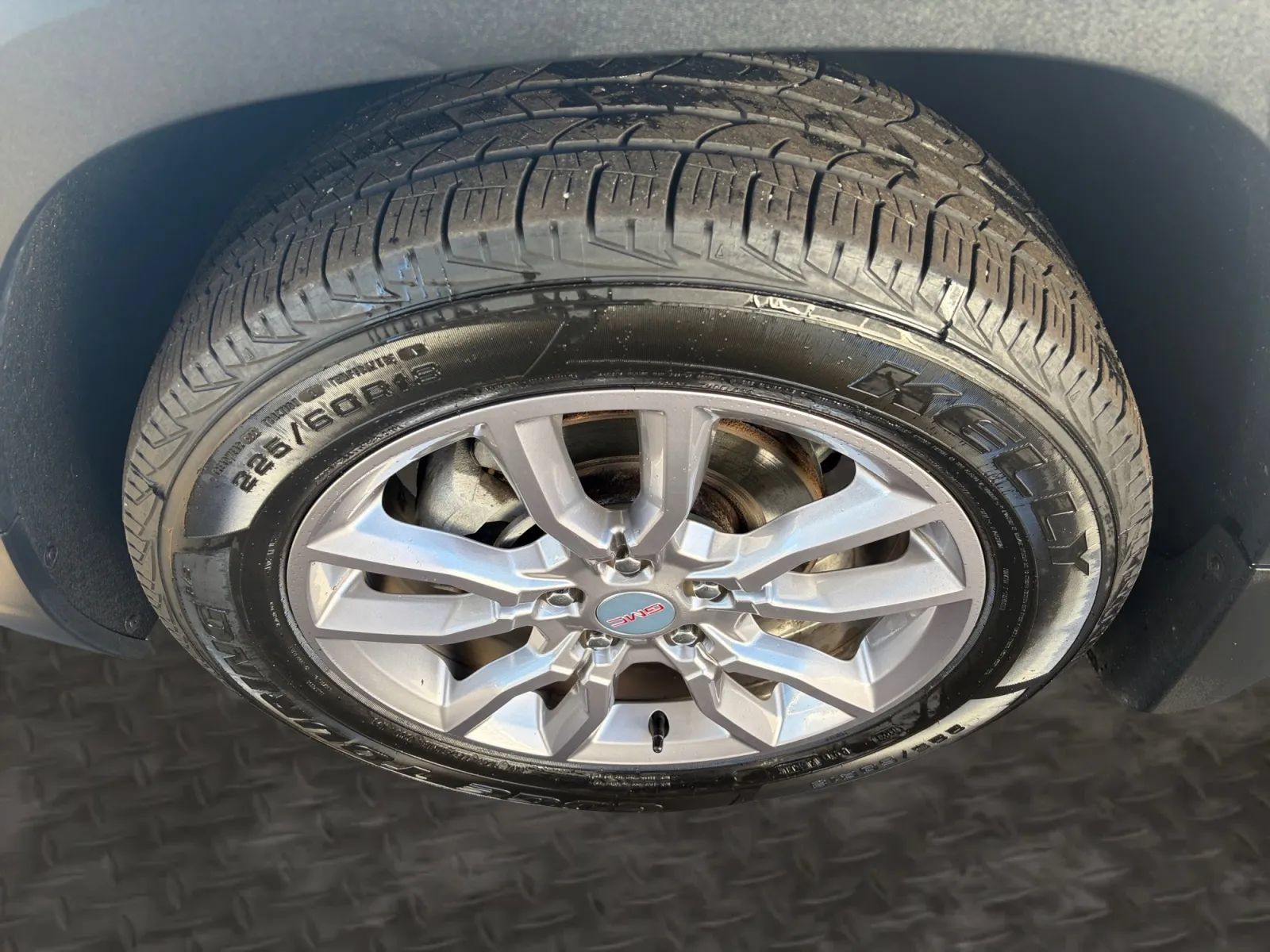 Used 2022 GMC Terrain SLT w/ LPO, Floor Liner Package AWD/4WD image 36