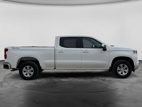 Used 2025 Chevrolet Silverado 1500 LT w/ Work Truck Package AWD/4WD image 11