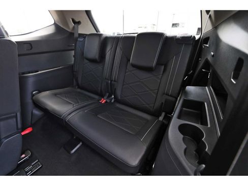 Used 2026 Volkswagen Atlas SE AWD/4WD image 13
