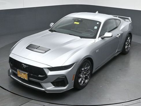 Certified 2025 Ford Mustang GT Premium w/ GT Performance Package RWD image 43