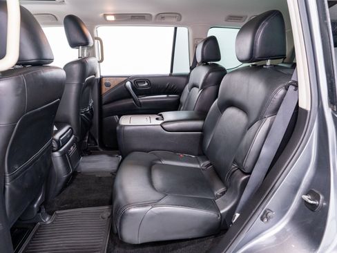 Used 2022 Nissan Armada SL w/ Captain's Chairs Package RWD image 34