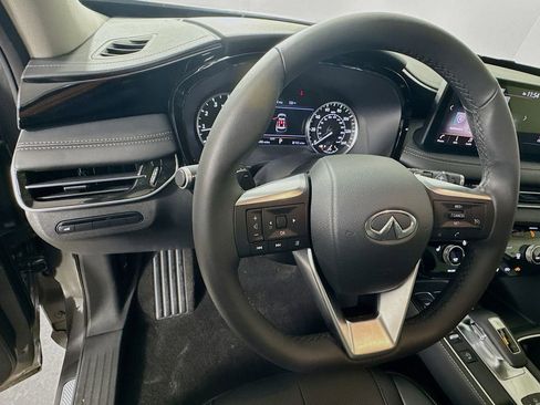 Certified 2025 INFINITI QX60 Pure image 13