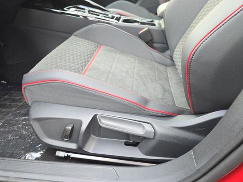 New 2026 Volkswagen GTI SE FWD image 28
