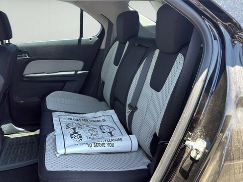 Used 2011 Chevrolet Equinox LS w/ Bluetooth Package FWD image 14