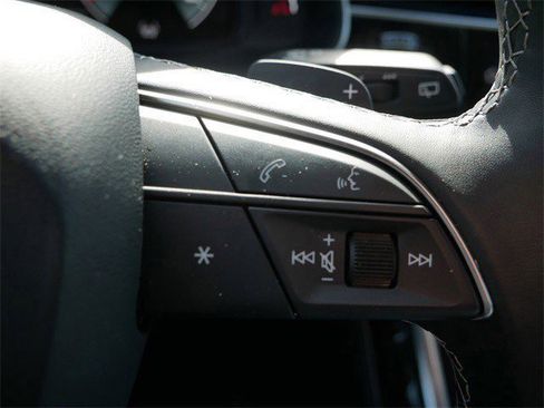 Used 2025 Audi Q7 3.0T Premium Plus image 24