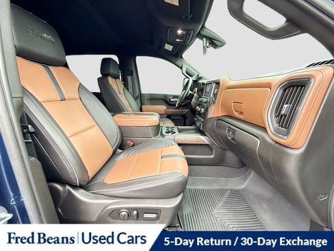 Used 2022 Chevrolet Silverado 2500 High Country w/ Safety Package II image 30