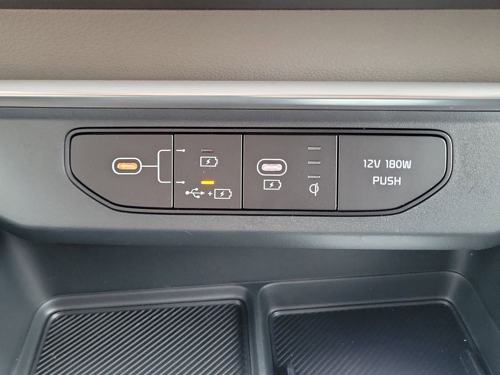 New 2026 Kia Carnival SX FWD image 35