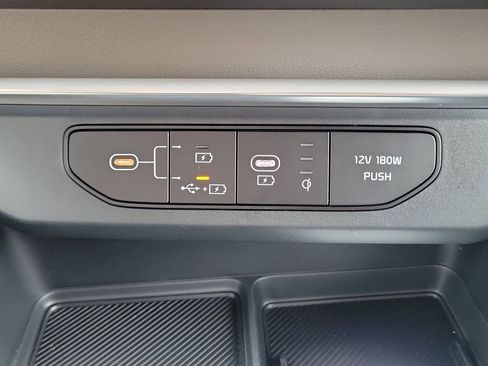 New 2026 Kia Carnival SX FWD image 35
