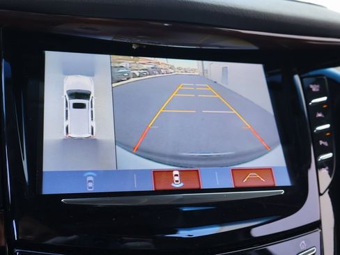 Used 2019 Cadillac Escalade Premium Luxury image 29