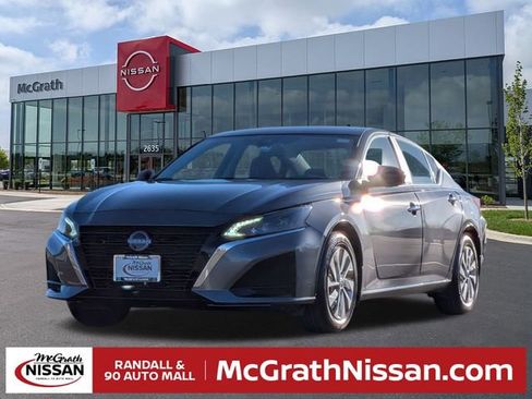 Certified 2025 Nissan Altima 2.5 S image 1