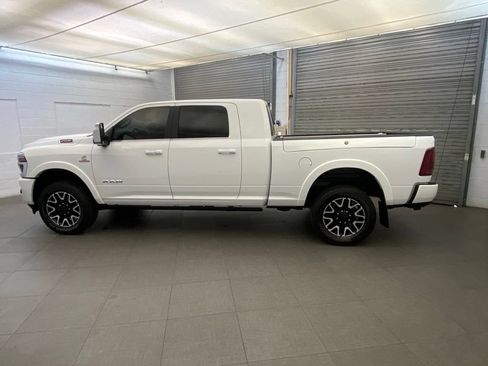 Certified 2025 RAM 2500 Limited AWD/4WD image 5