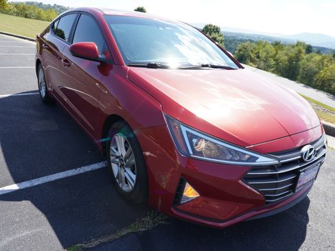 Used 2020 Hyundai Elantra Value Edition image 3