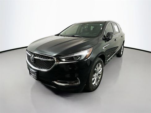 Used 2021 Buick Enclave Avenir w/ Avenir Technology Package image 3